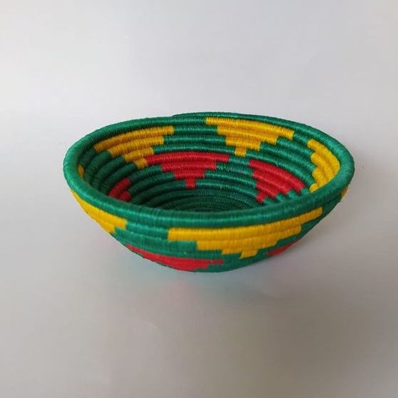 Regalos Colombianos / Artesanias Frasilgo/ Cesteria Rollo - Guacamayas