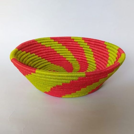 Regalos Colombianos / Centros de mesa/ Artesanias Frasilgo/ Cesteria Rollo - Guacamayas