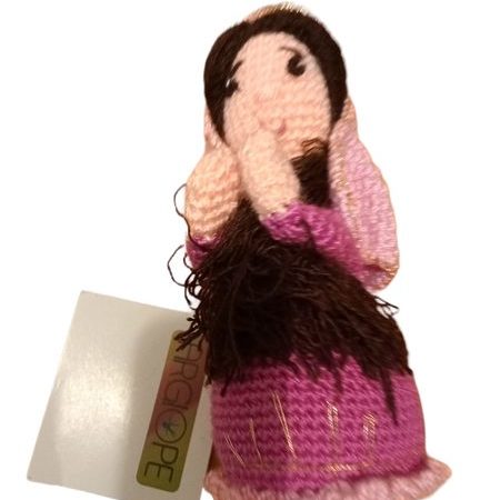 Virgen tejida en crochet - Regalos Colombianos - ReactivateMujer